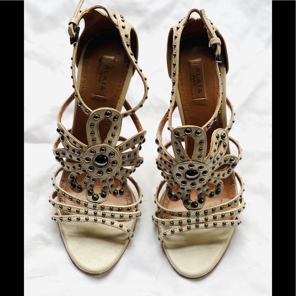 Alaia heels